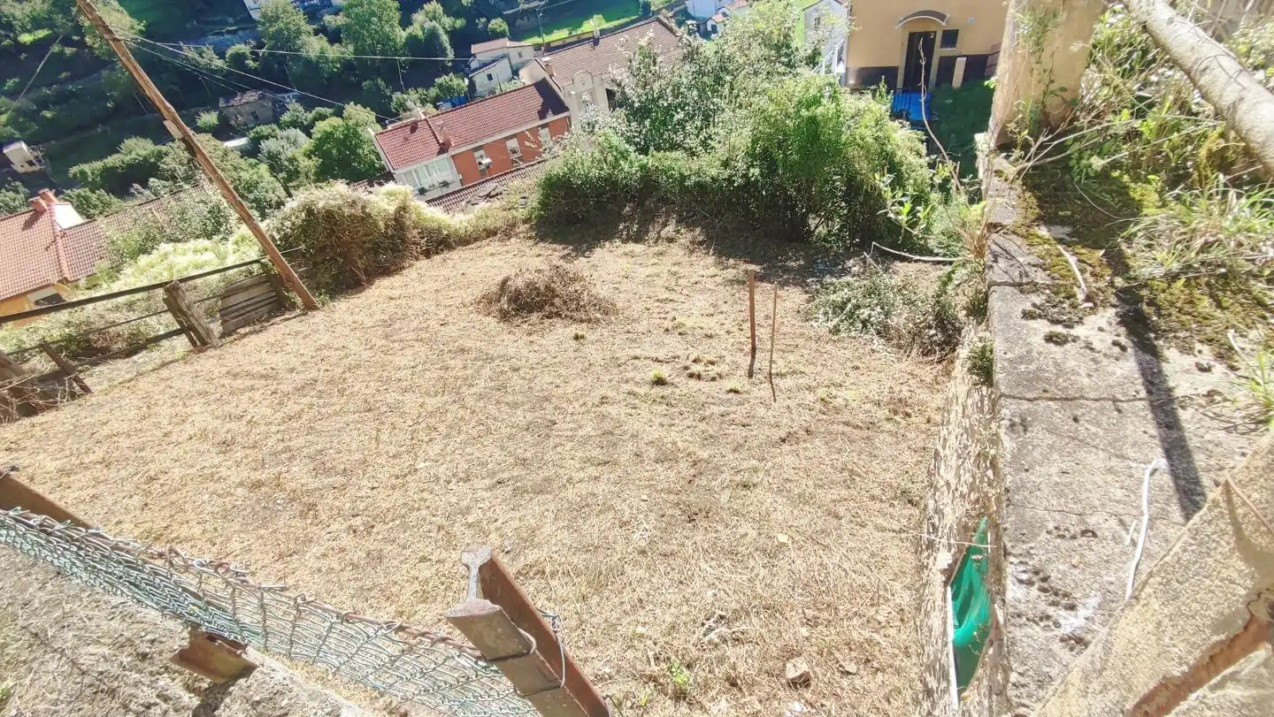 Casa o chalet en venta en Aller con Balcón