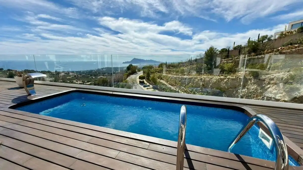 Piscina de Dúplex en venda en Altea amb Aire condicionat i Jardí privat
