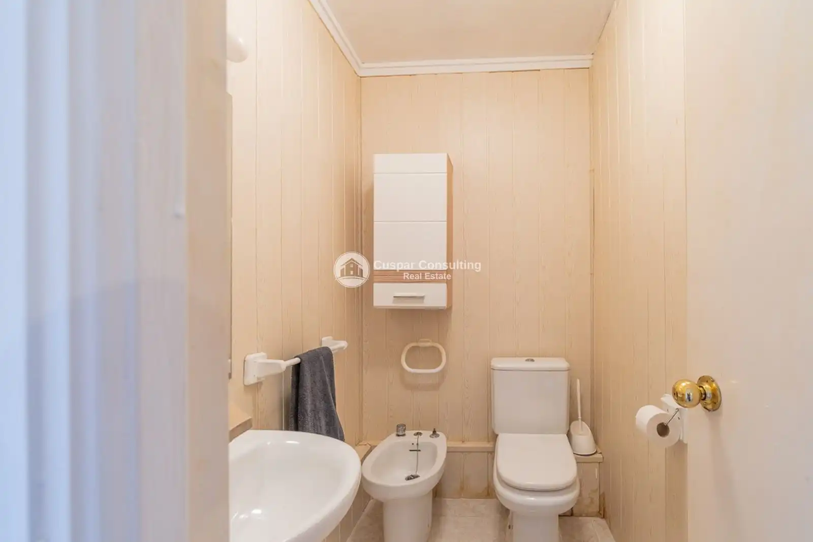 Bathroom of Apartments for sale in Torrevieja  with Terrace, Storage room and Swimming Pool