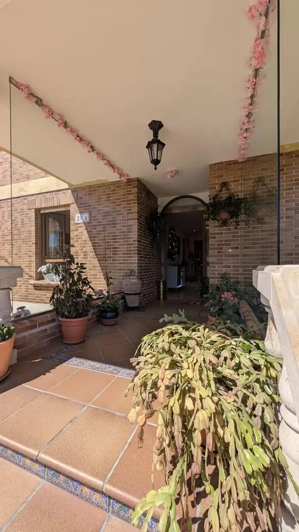 Houses for sale in Los Corrales de Buelna   with Heating, Private garden and Terrace