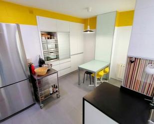 Kitchen of Flat for sale in Cáceres Capital  with Air Conditioner, Heating and Terrace