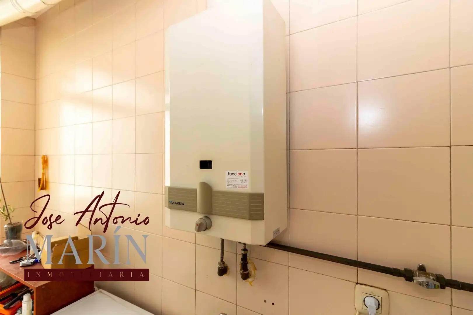 Baño de Piso en venta en Badajoz con Aire acondicionado