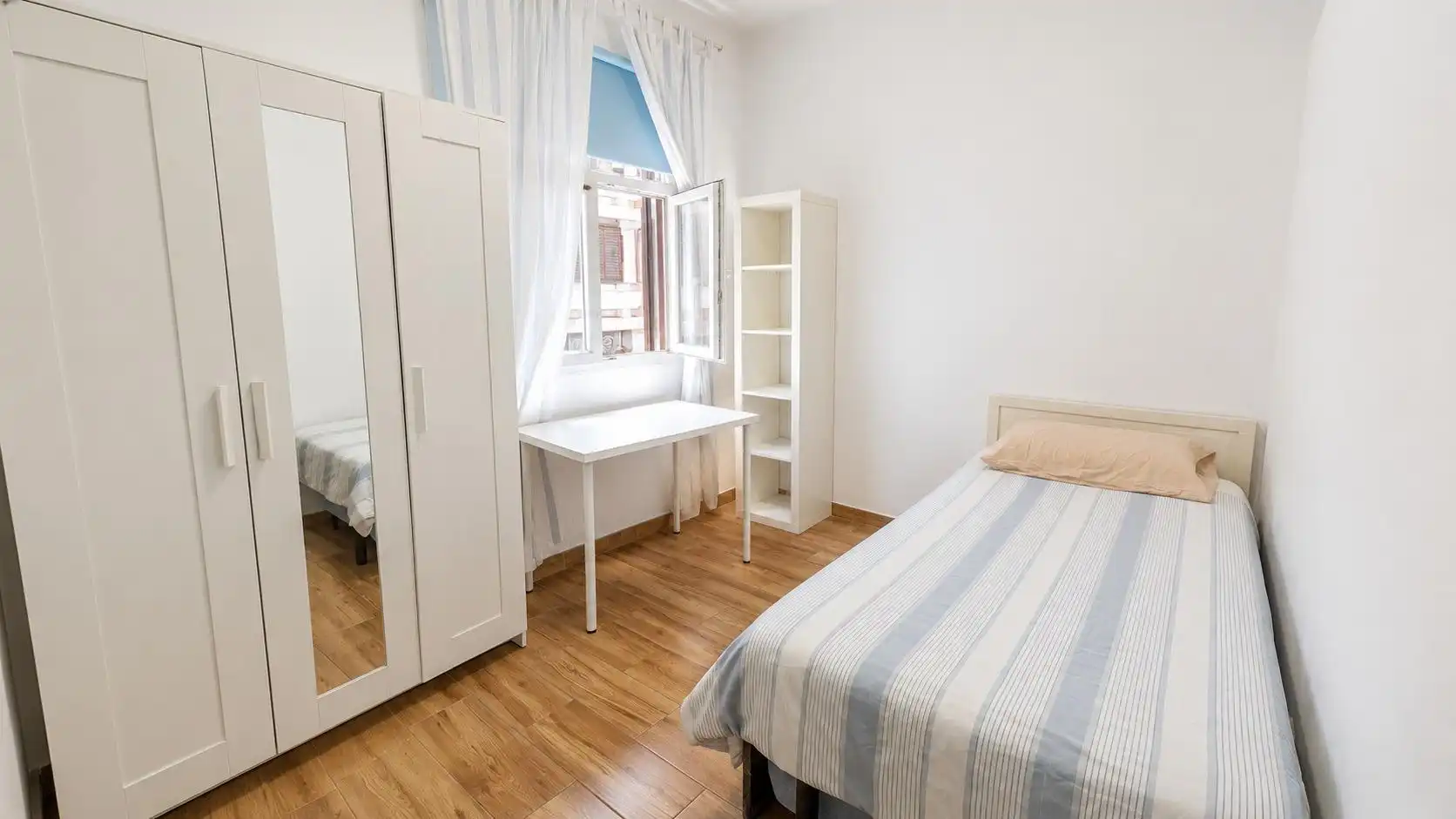 Dormitori de Apartament en venda en Las Palmas de Gran Canaria amb Terrassa i Traster