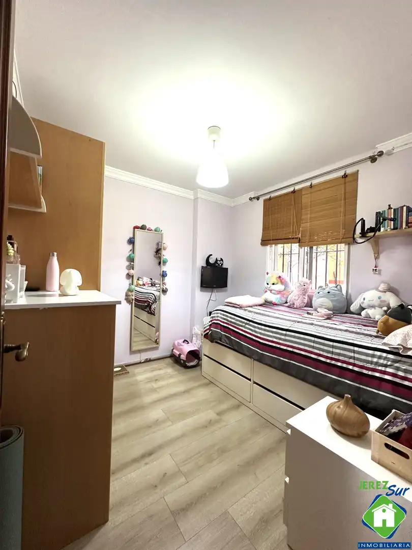 Bedroom of Detached homes for sale in Jerez de la Frontera  with Air Conditioner, Heating and Private garden