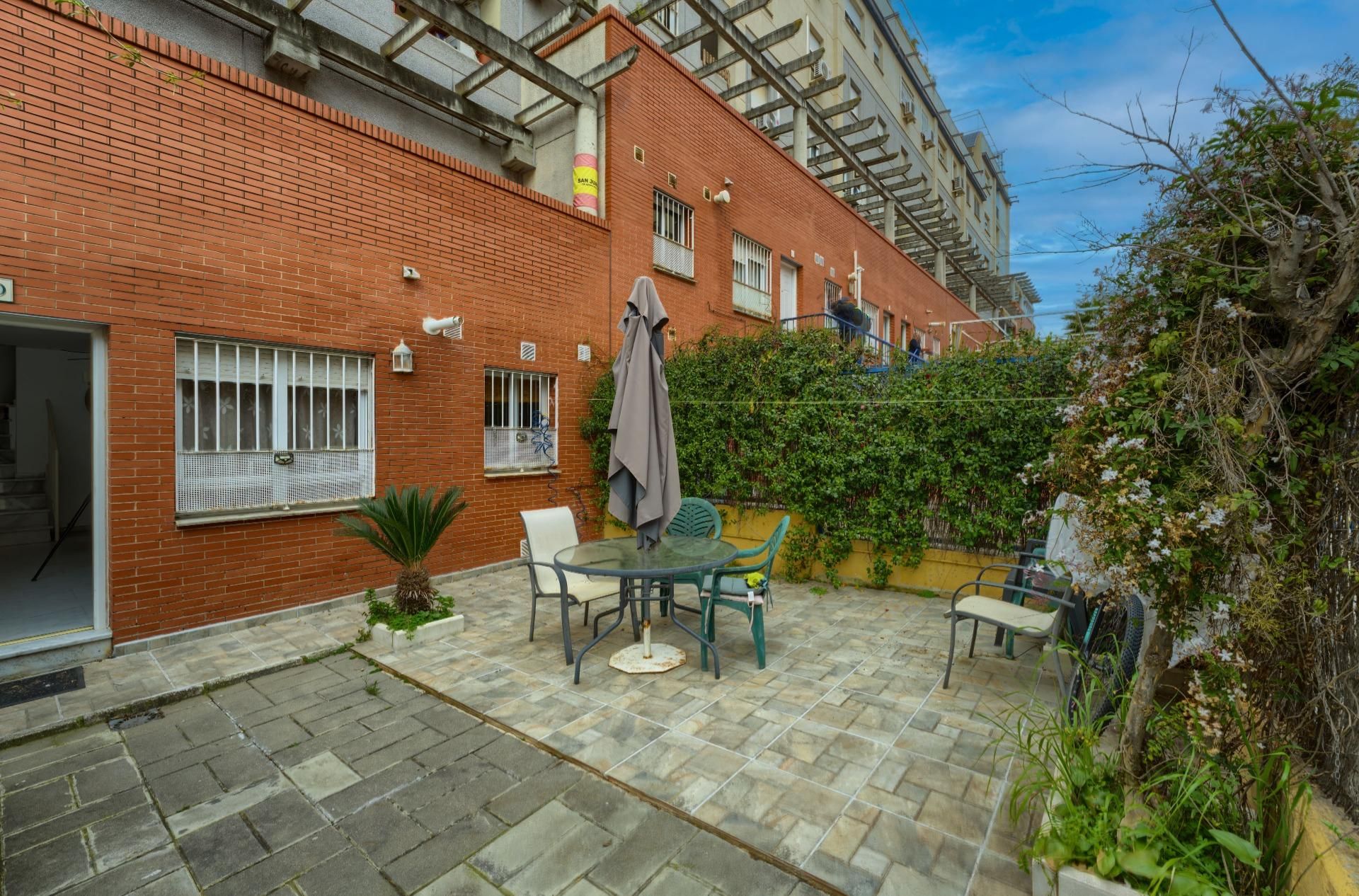 Terrace of Duplex for sale in San Juan de Aznalfarache  with Private garden, Terrace and Community pool