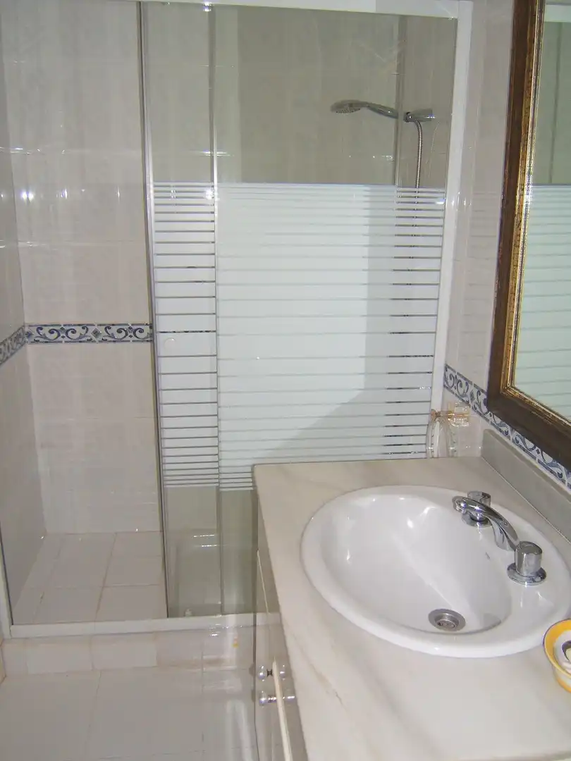 Bathroom of Flat for rent in Málaga  with Furnished