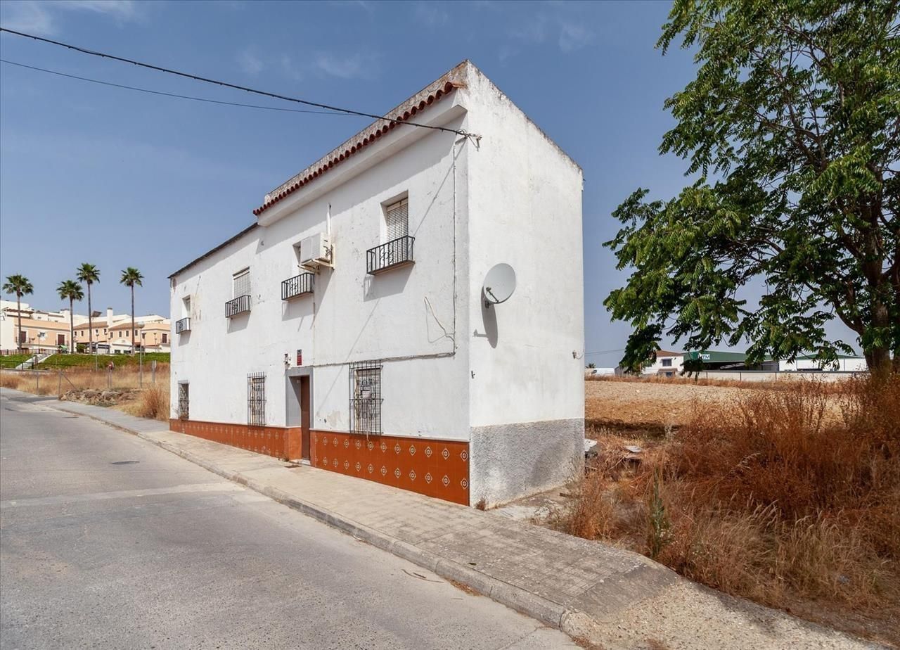 Vista exterior de Casa adosada en venta en Montilla