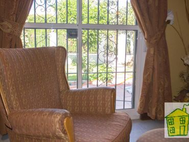 Villa avec piscine à vendre à Andújar