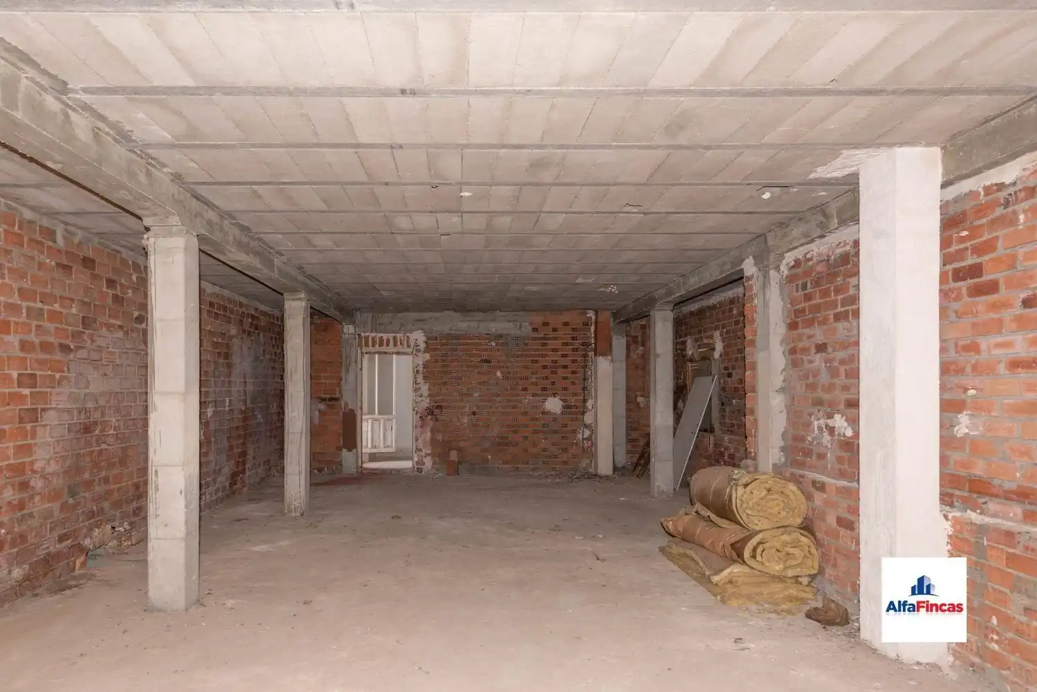 Buildings for sale in San Clemente