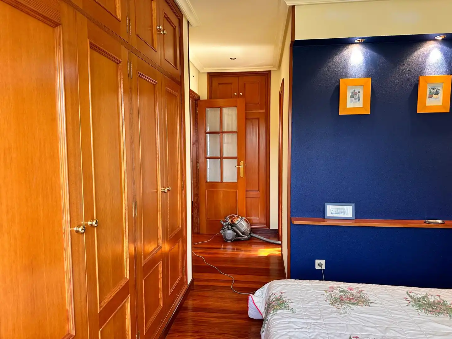 Detached homes for sale in Brión  with Heating, Private garden and Parquet flooring