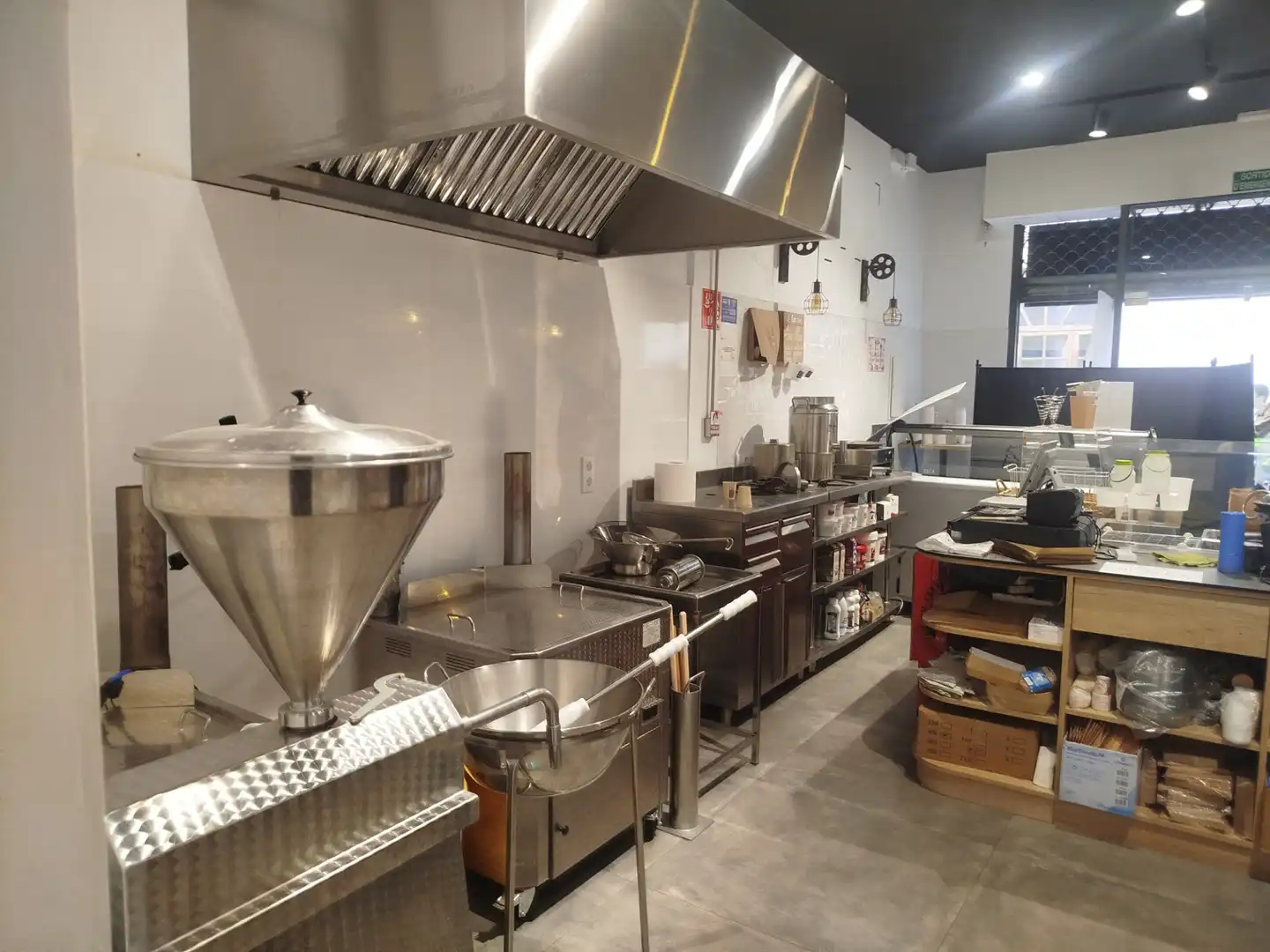 Local comercial en traspàs a Molins de Rei