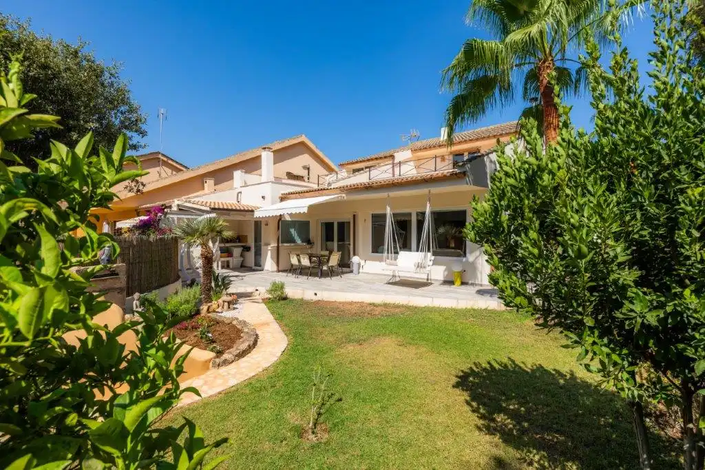 Garden of Houses for sale in Pollença  with Air Conditioner, Heating and Private garden