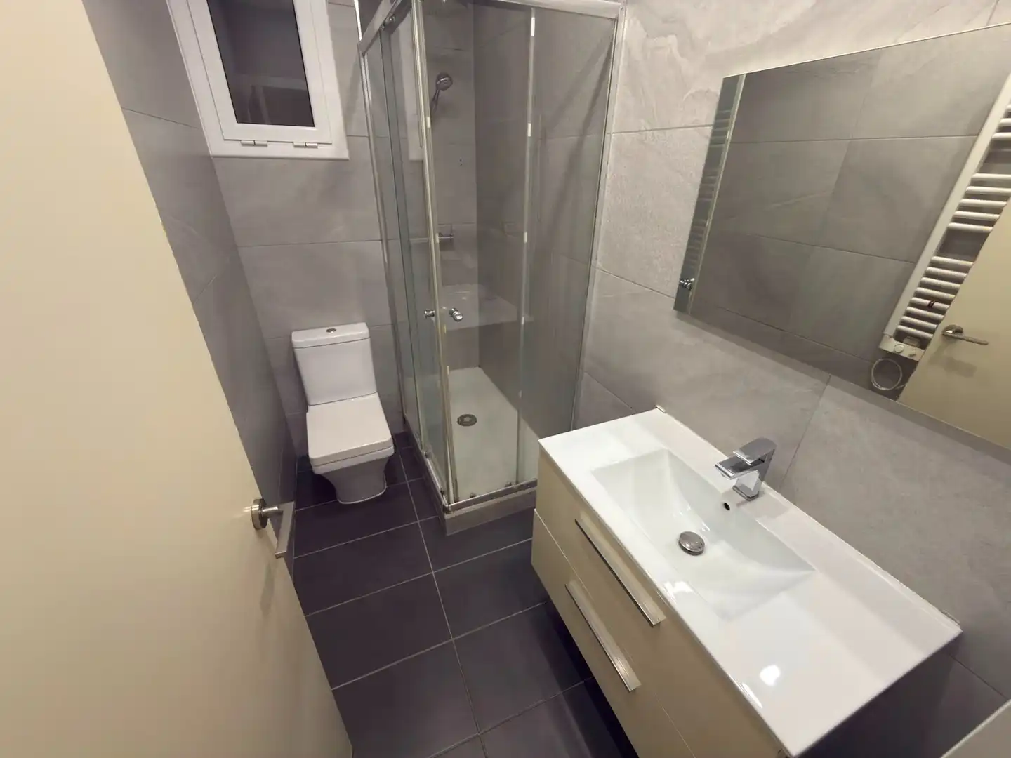 Baño de Piso en venta en Gavà con Aire acondicionado, Calefacción y Parquet