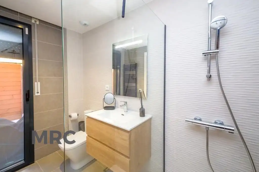 Baño de Piso en venta en Calonge i Sant Antoni con Calefacción, Parquet y Terraza