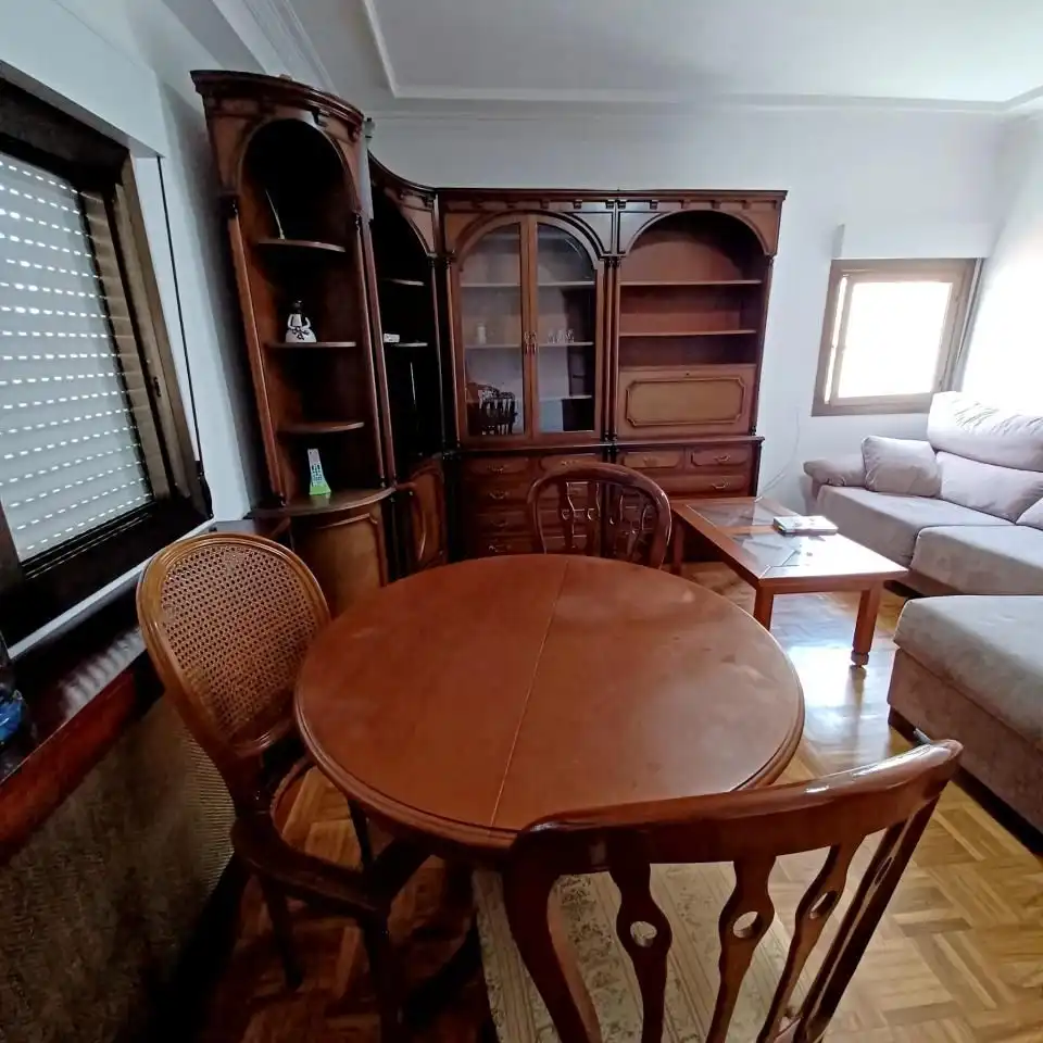 Esszimmer von Wohnung zur Miete in Ourense Capital  mit Heizung, Privatgarten und Möbliert