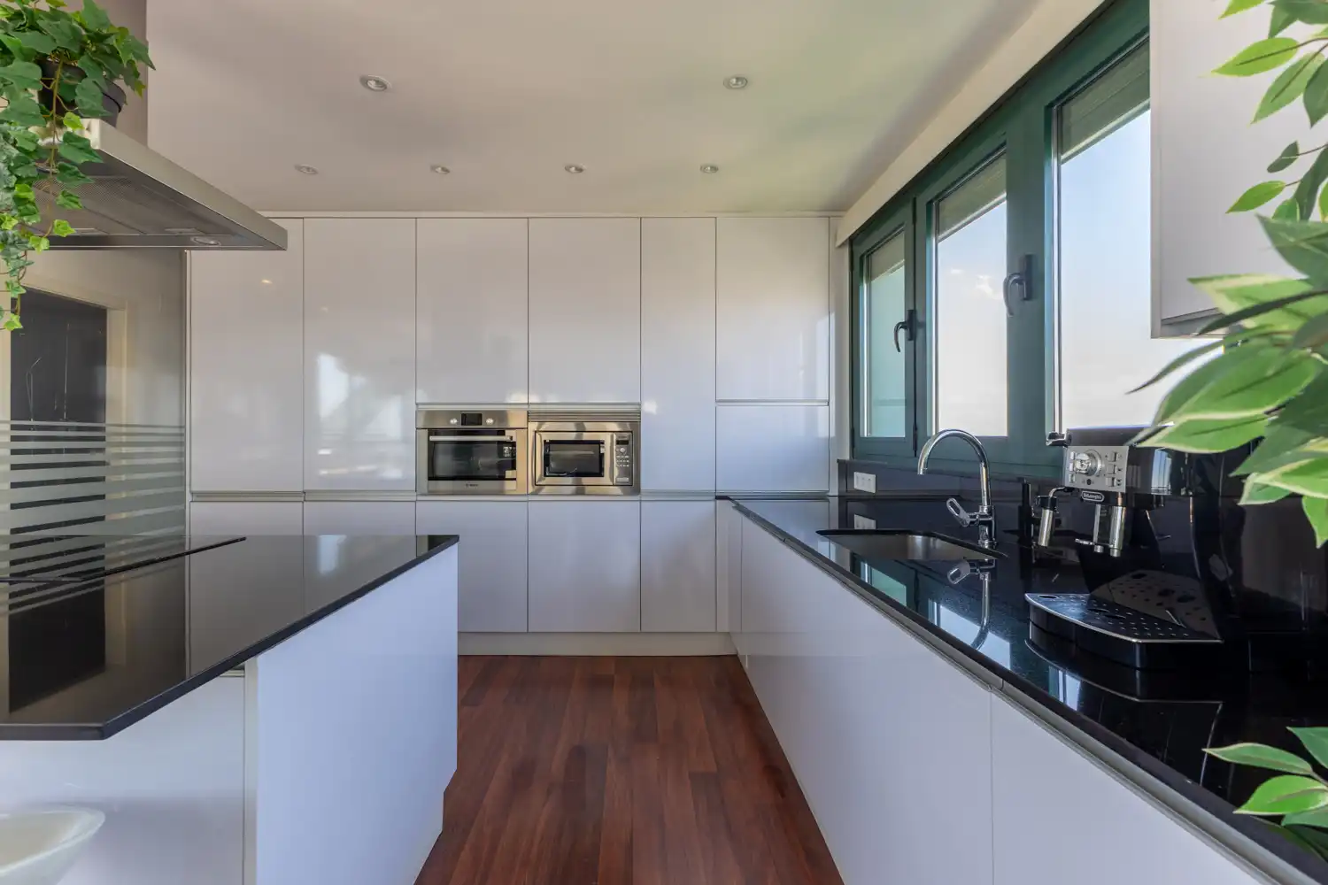 Kitchen of Attic for rent in Valencia  with Air Conditioner, Heating and Parquet flooring
