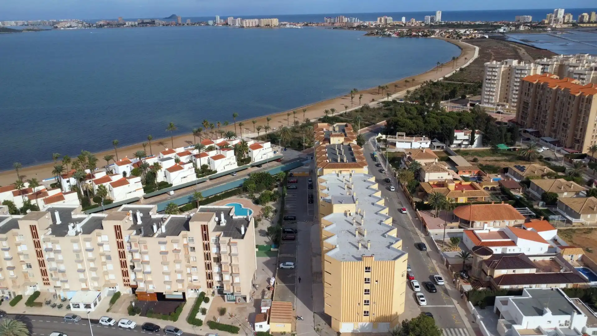 Vista exterior de Piso en venta en Cartagena con Terraza