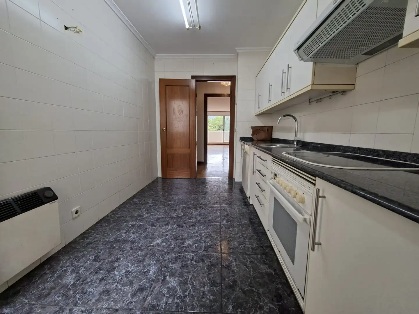 Cocina de Piso en venta en Montigalà - Sant Crist