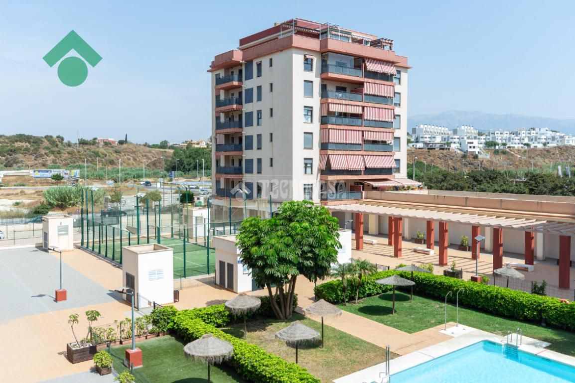 Vista exterior de Pis en venda en Vélez-Málaga amb Aire condicionat, Terrassa i Traster