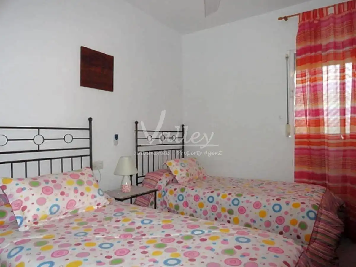 Habitación de Edificio en venta en Sotogrande
