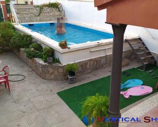 Piscina de Casa o xalet en venda en Caudete amb Calefacció, Terrassa i Piscina