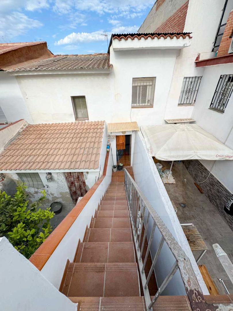 Exterior view of House or chalet for sale in Cártama  with Terrace