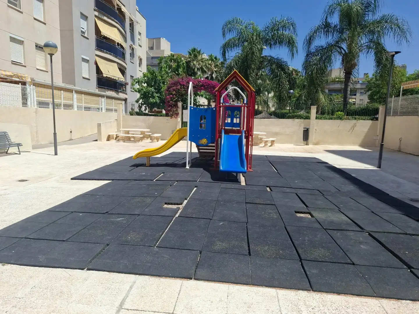 Parking de Ático en venta en Málaga con Aire acondicionado, Terraza y Trastero