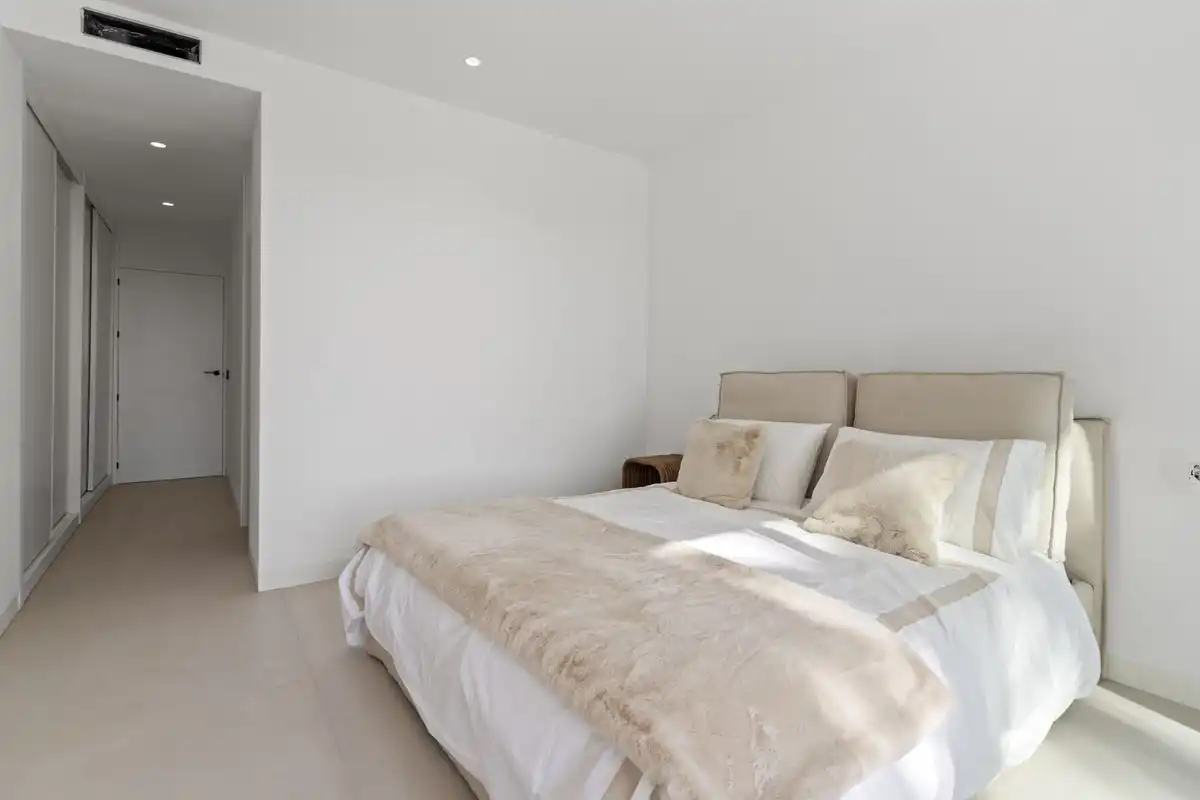 Bedroom of Attic for sale in Estepona  with Private garden, Terrace and Swimming Pool