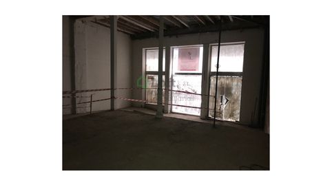 LOCAL COMERCIAL EN PLENO CENTRO
