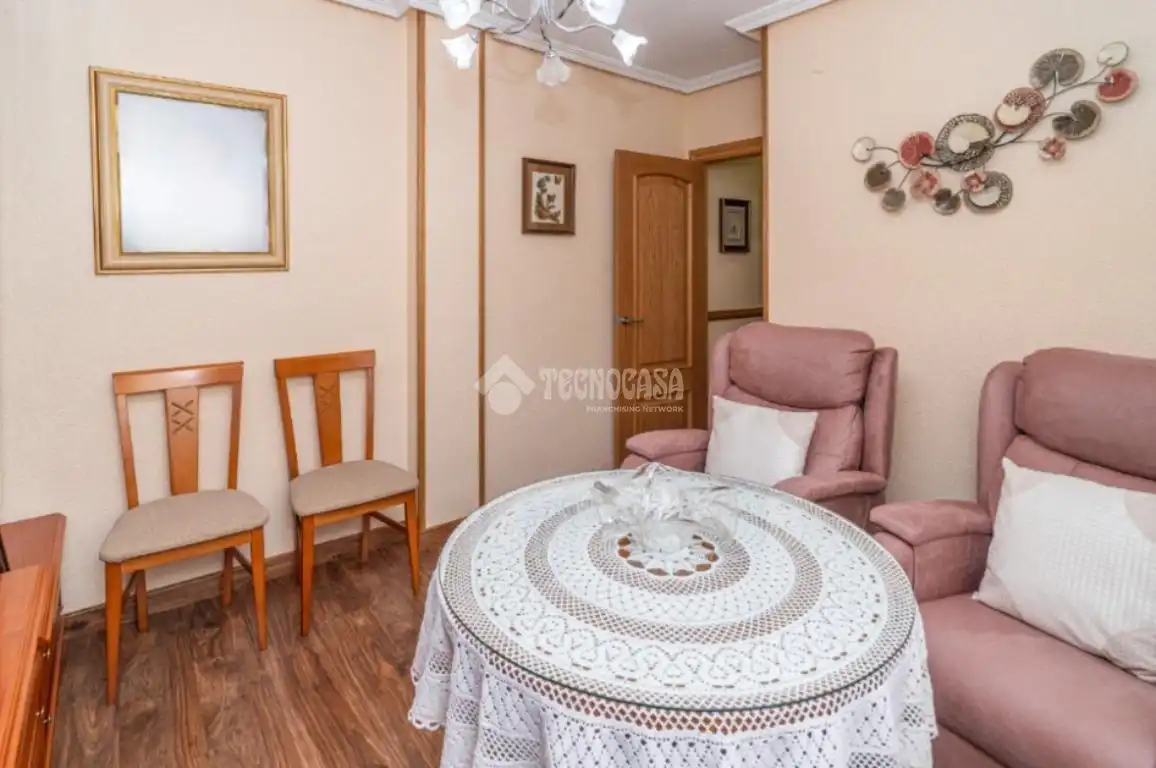 Piso en venta en La Zarzuela - San José - Belén, imagen 5