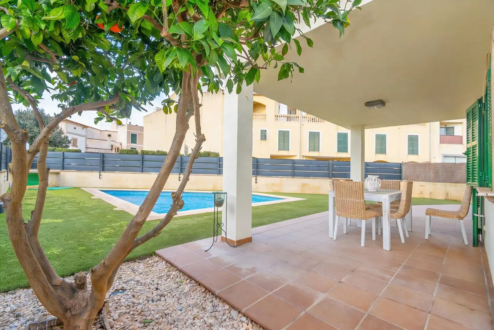 Adossat amb jardí en venda a Porreres