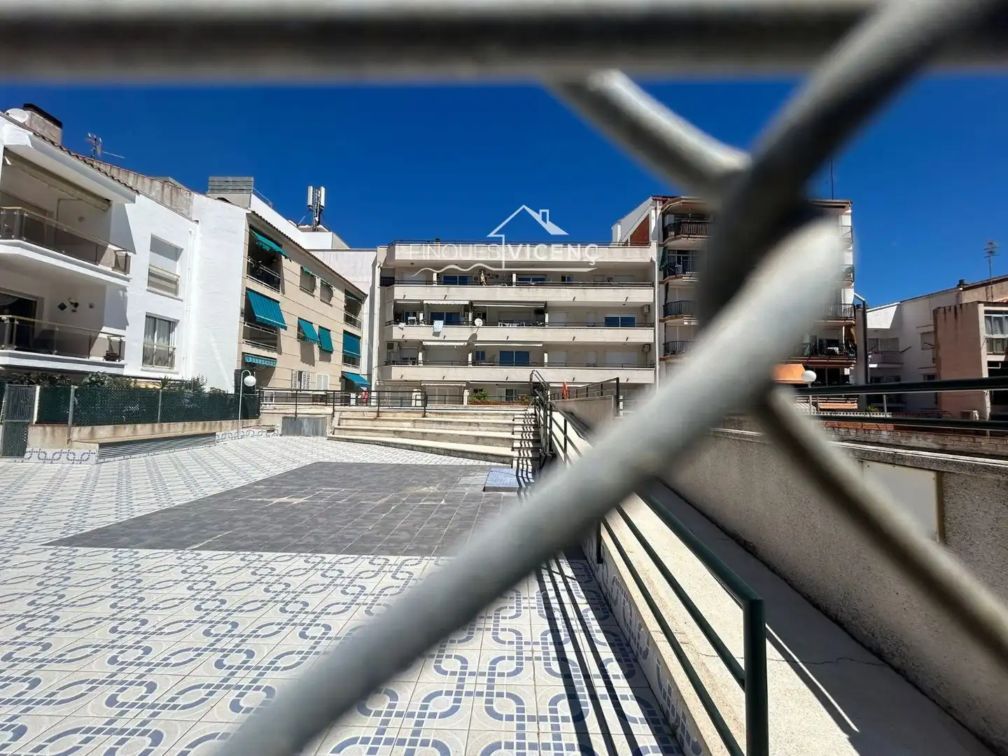 Vista exterior de Pis en venda en Calafell amb Terrassa, Piscina i Piscina comunitària