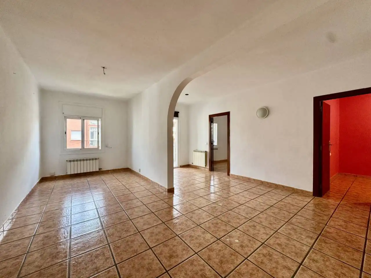 Sala de estar de Apartamento en venta en La Roca del Vallès con Calefacción