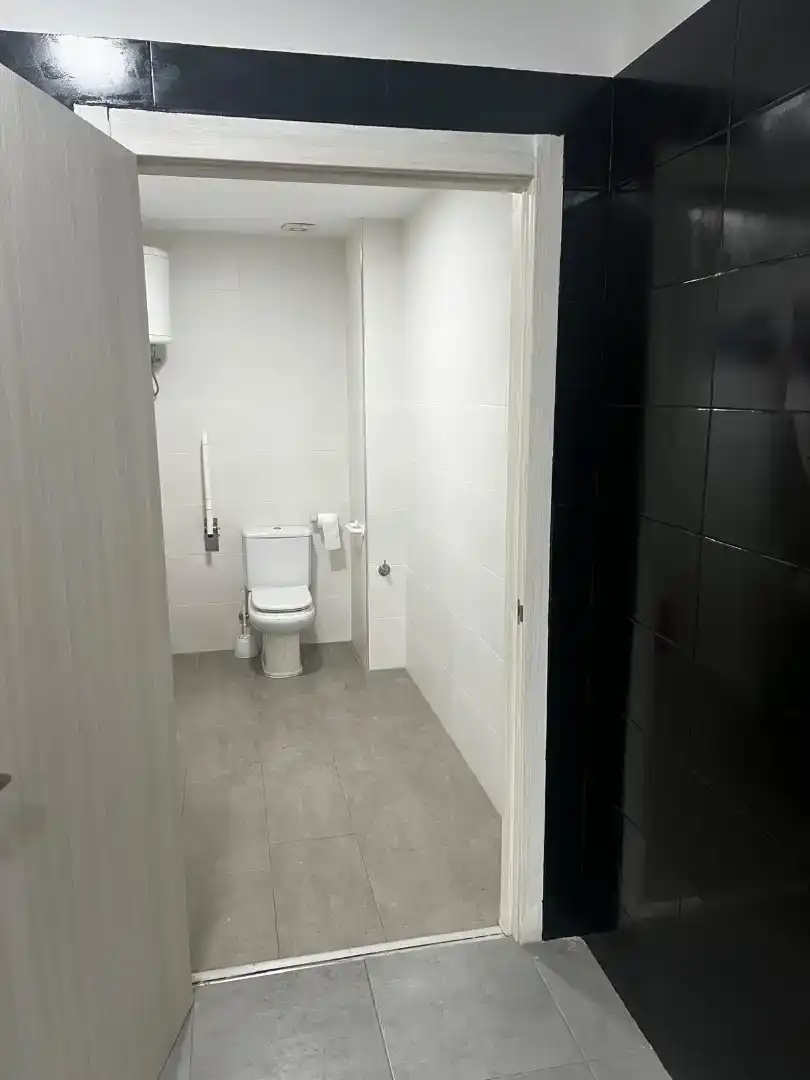 Badezimmer von Geschaftsraum zur Miete in Eixample 
