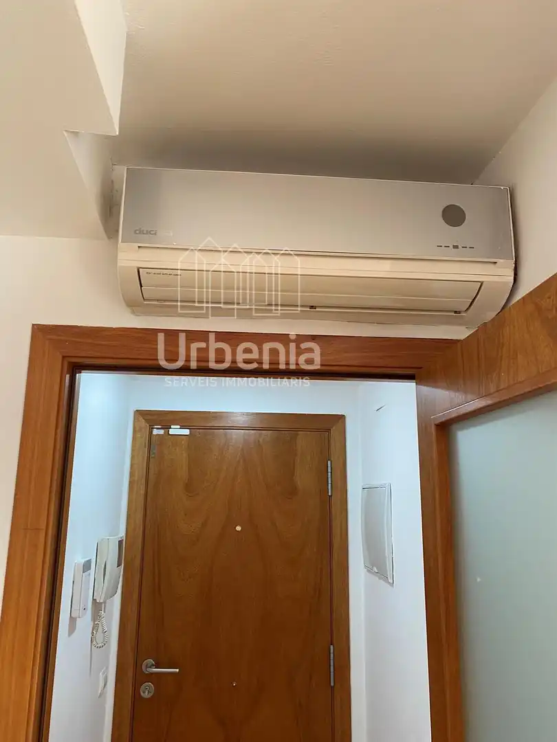 Dúplex en venta en Gelida con Aire acondicionado, Terraza y Amueblado