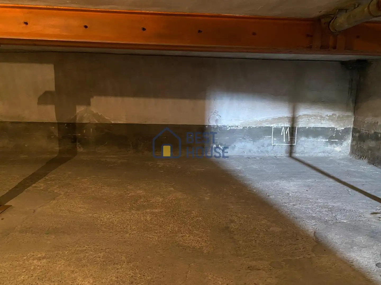 Casa o xalet en venda en León Capital  amb Jardí privat, Traster i Alarma