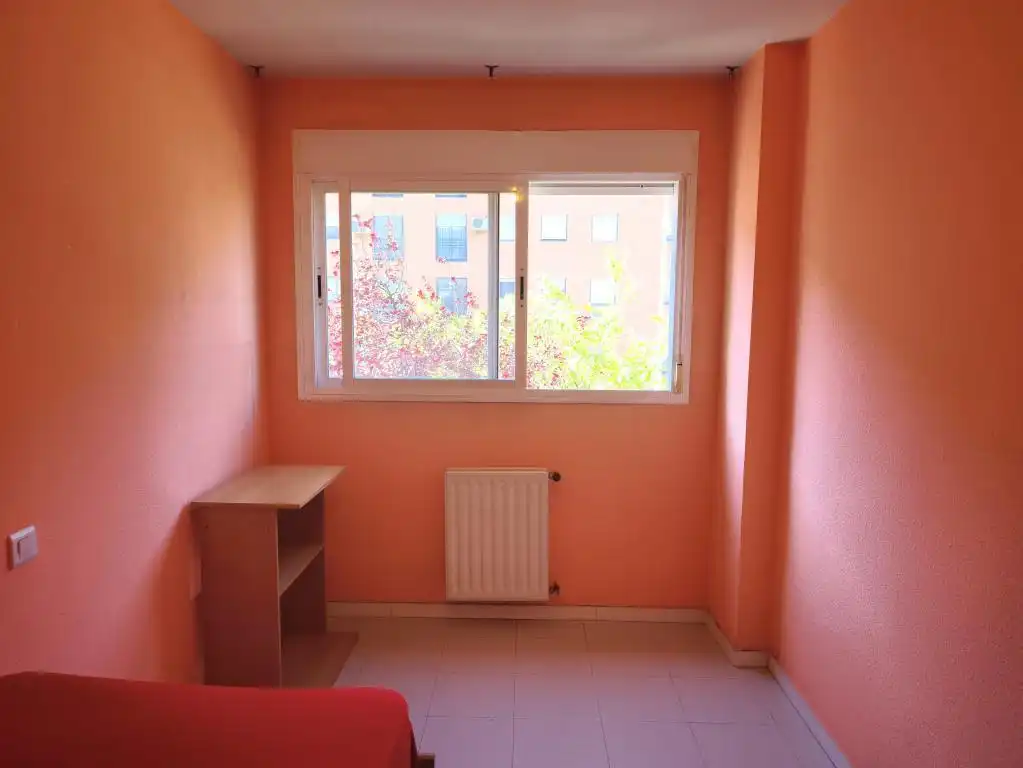 Schlafzimmer von Wohnung zum Verkauf in Madrid mit Heizung und Abstellraum
