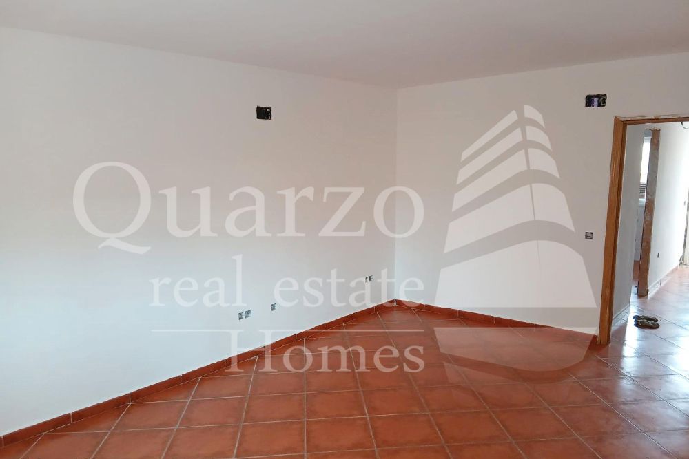 Casa adosada en venda en Huerta de Valdecarábanos amb Piscina comunitària