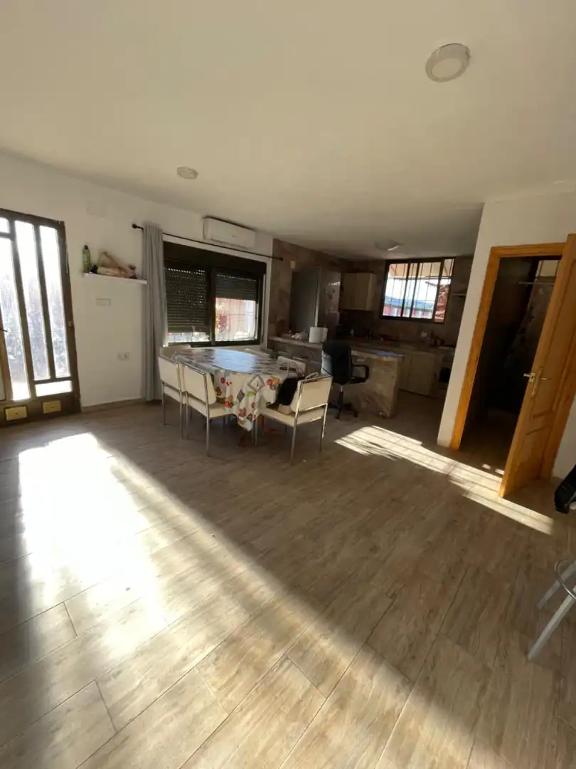 Kitchen of Houses for sale in Pedralba  with Air Conditioner, Swimming Pool and Alarm