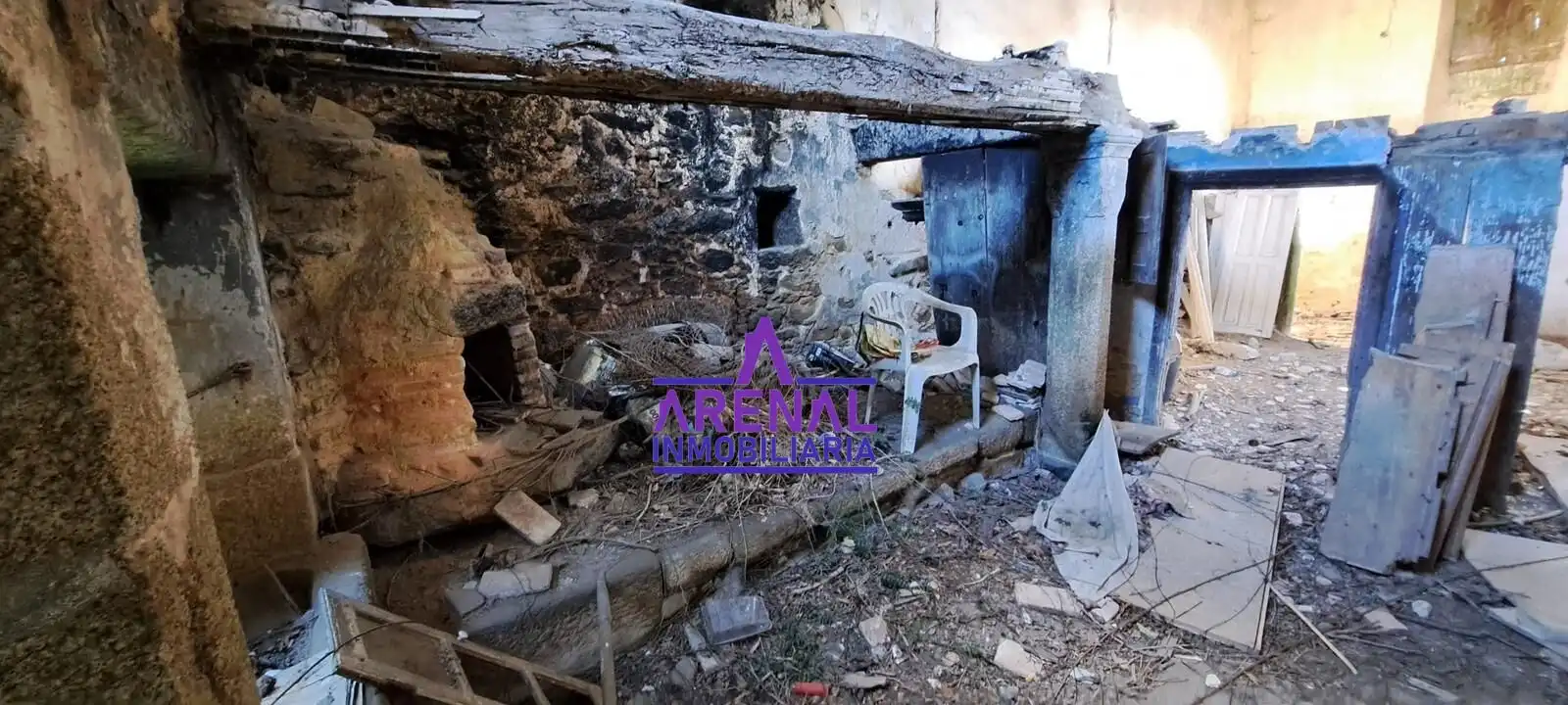 Casa o xalet en venda en Ribeira amb Jardí privat