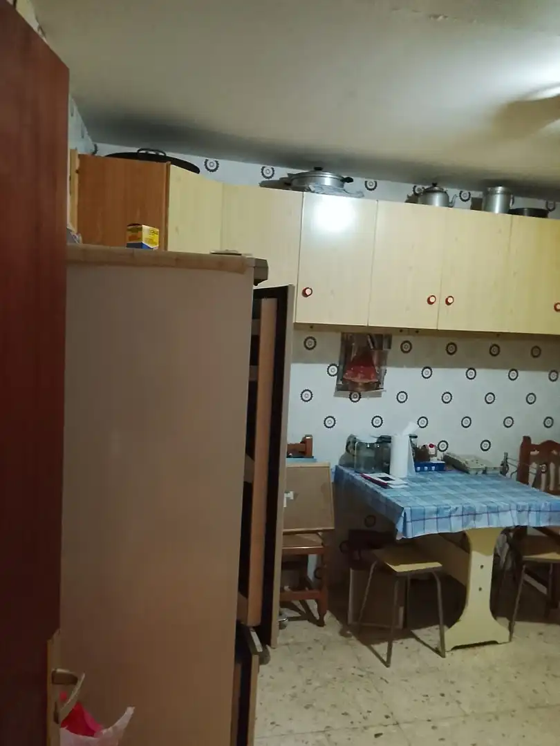 Cuina de Casa o xalet en venda en Madrigal de la Vera amb Jardí privat