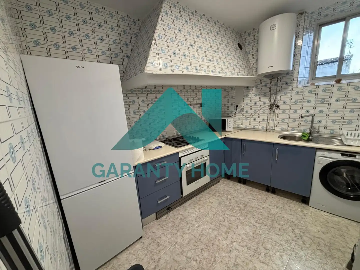 Kitchen of Flat for share in Cáceres  with Balcony