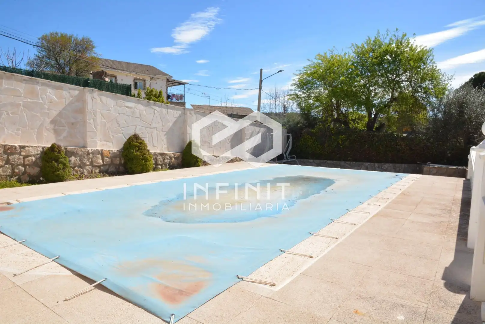Houses for sale in Carabaña