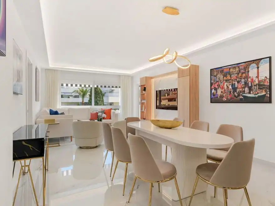 Apartament amb piscina en venda a Nueva Andalucía, imagen 4