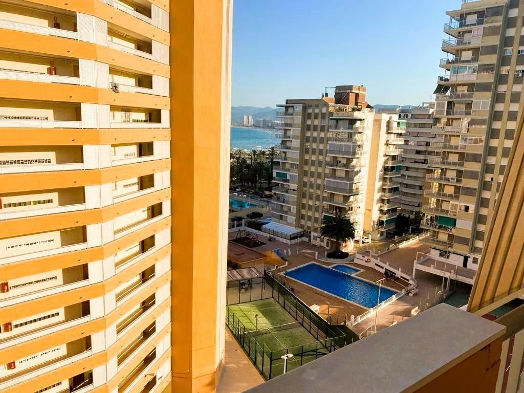 Bedroom of Flat for sale in Cullera  with Air Conditioner, Private garden and Terrace