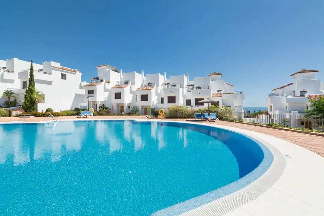 Àtic amb piscina en venda a Avenida del Golf 50, imagen 7