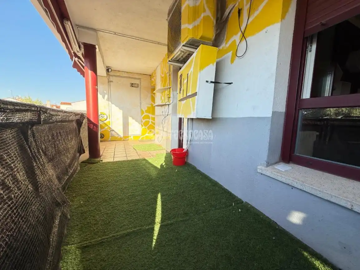Flat for sale in Torres de la Alameda