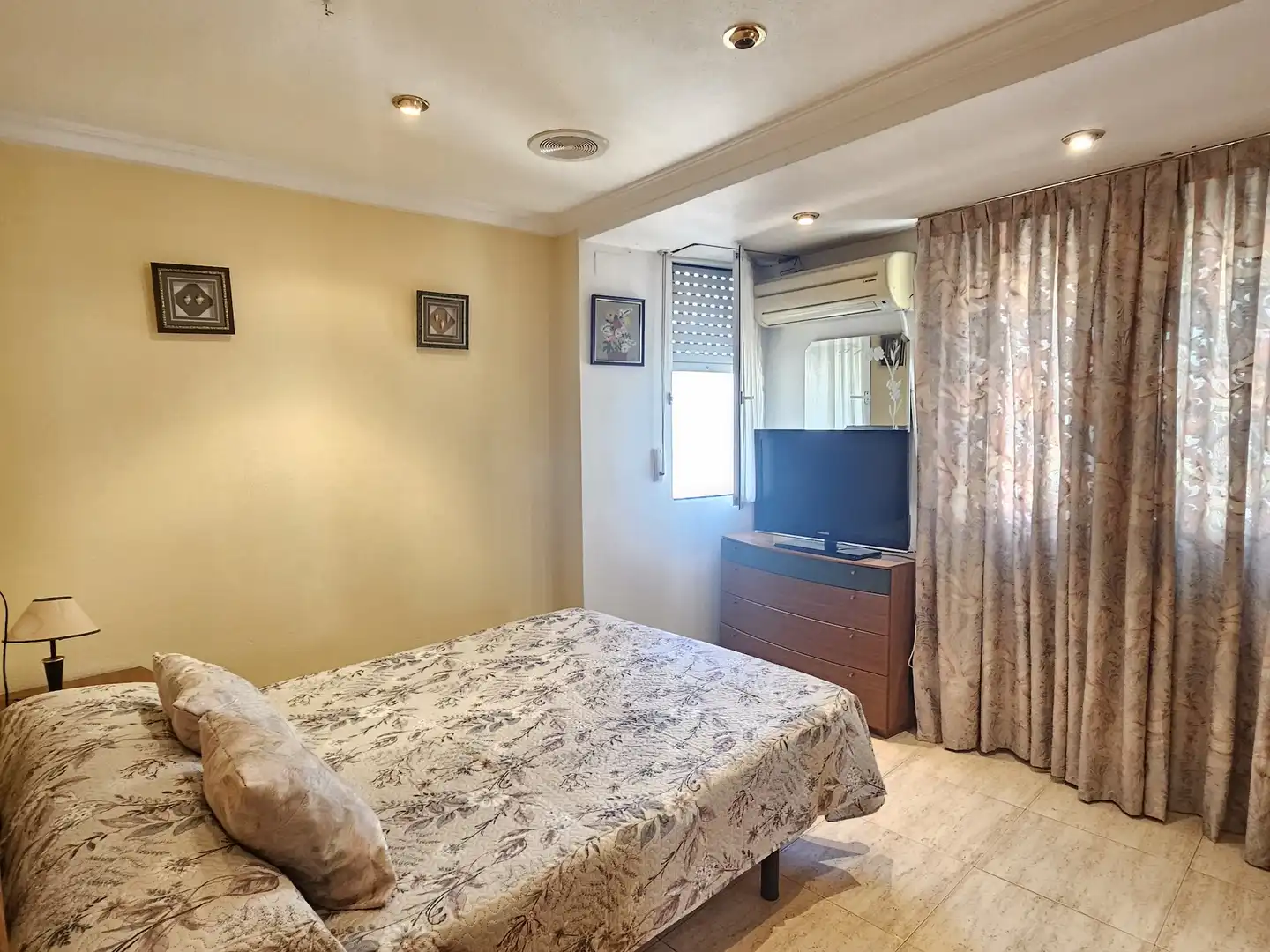 Bedroom of Flat for sale in Santa Pola  with Air Conditioner, Furnished and TV