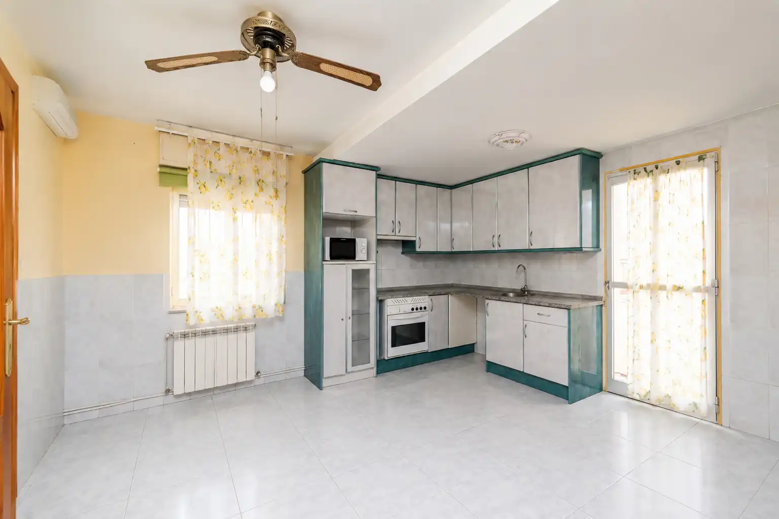 Cocina de Piso en venta en Navalcarnero con Aire acondicionado y Terraza