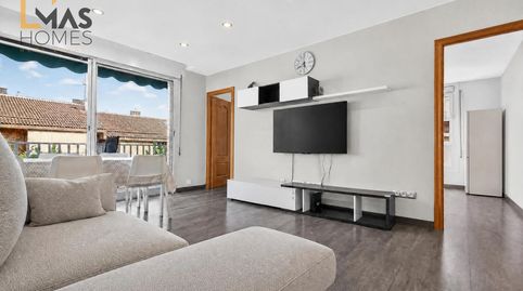 Foto 3 de Piso en venta en Carrer D'olot, Les Arenes - La Grípia Can Montllor, Terrassa
